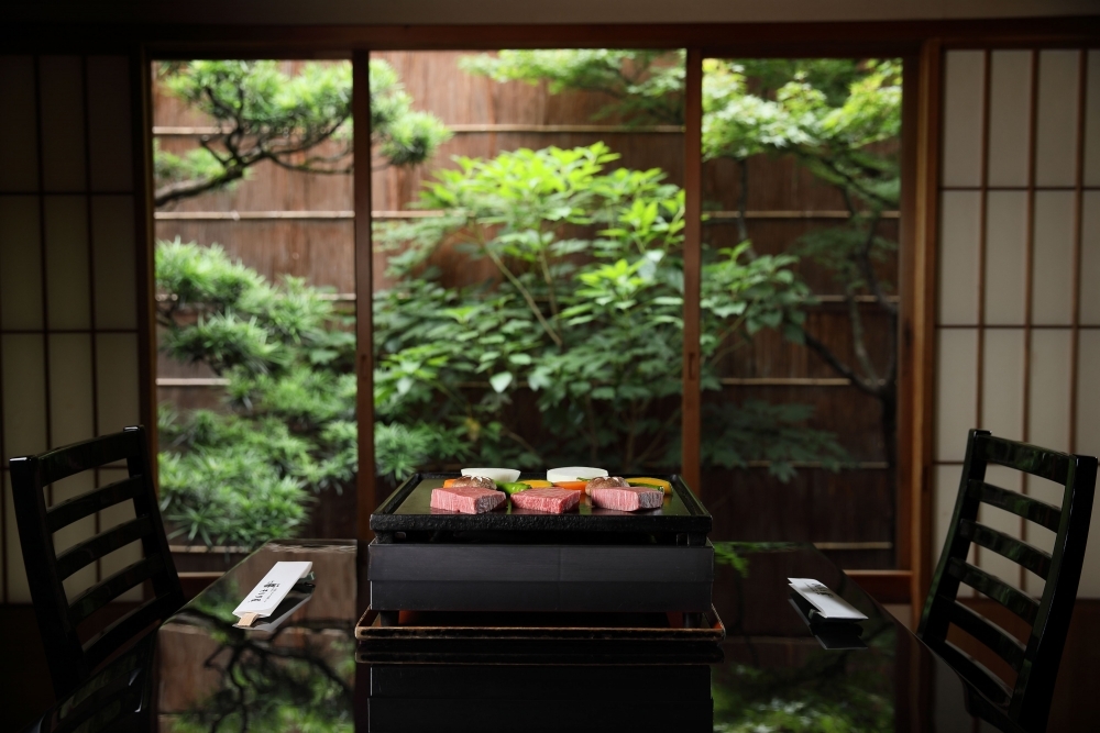 牛肉専門店として創業以来150余年、京都の食文化を受け継ぐ「モリタ屋」名物のすき焼きが絶品