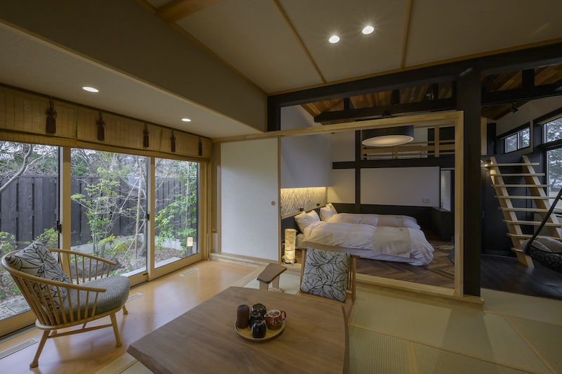 贅沢を極めた露天風呂付離れ「別邸 月」