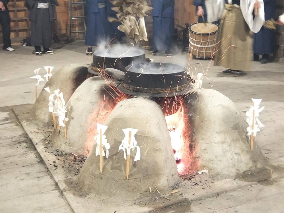 長野県の秘境「遠山郷」には800年もの歴史を持つ伝統的なお祭りがある