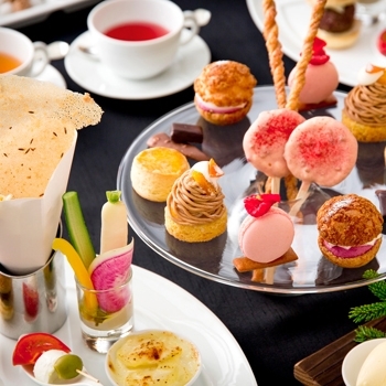 東京駅周辺のアフタヌーンティー② フォーシーズンズホテル丸の内 東京「MOTIF RESTAURANT＆BAR」
