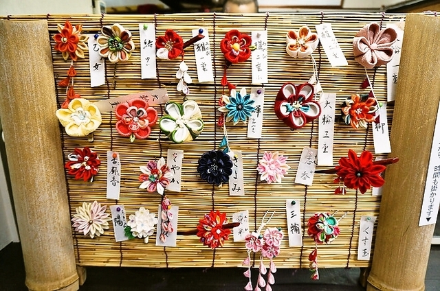 花かんざし作り体験「ゆるり工房 凸凹庵」の魅力①種類が豊富