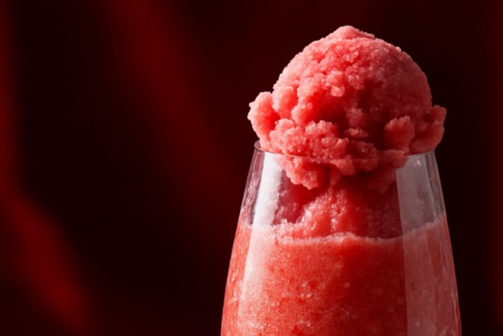 日本一の苺と称される「あまりん」をジェラートに