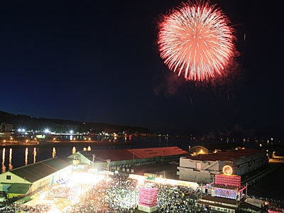 2016年版!北海道の「花火大会」おすすめ⑤おたる潮まつり 道新納涼花火大会