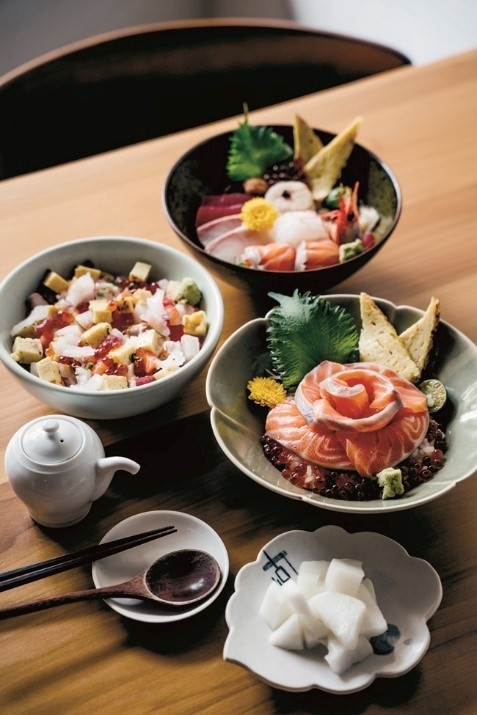 【台湾情報】板前長の心意気が隠し味。台中のリノベレストランで、こだわりの丼ものに舌鼓