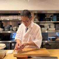 京都でグルメな旅を楽しむなら、食文化をつなぐ「株式会社ワールドトレーディング」展開の「タイ ルアンロス」「寿司一品 和奏」へ