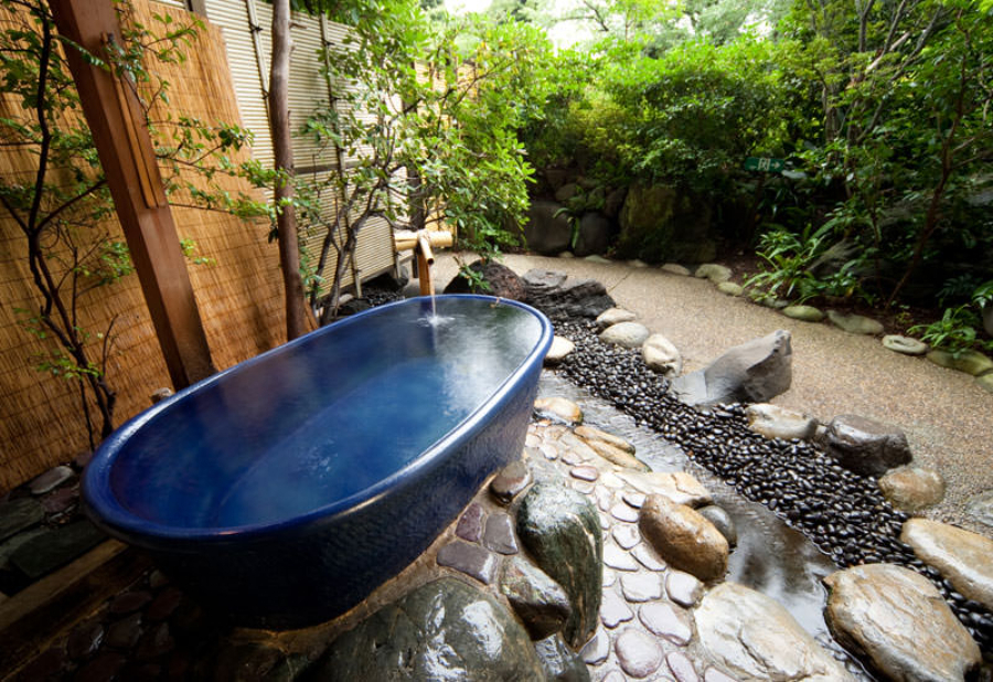 宿泊者は無料で浸かれる貸切露天風呂