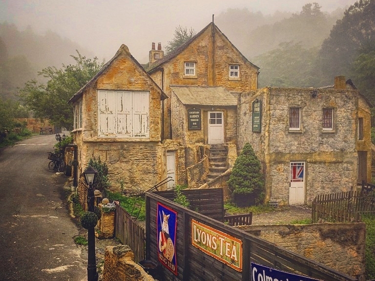 英国の原風景そのまま「DREAMTON VILLAGE PONT-OAK Tearoom Restaurant」(京都府)