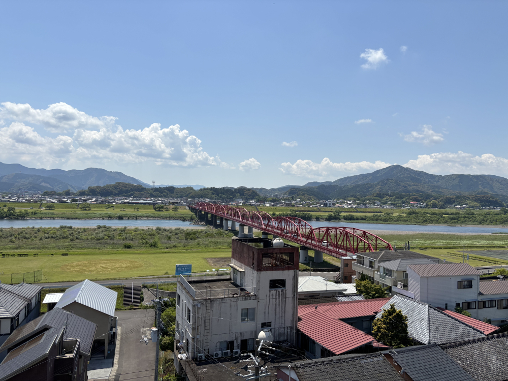 四万十川にも市街地にも！ 観光地へのアクセスが抜群