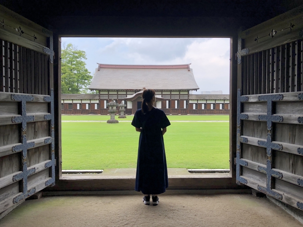 「国宝・瑞龍寺は山門からの風景がおすすめです」