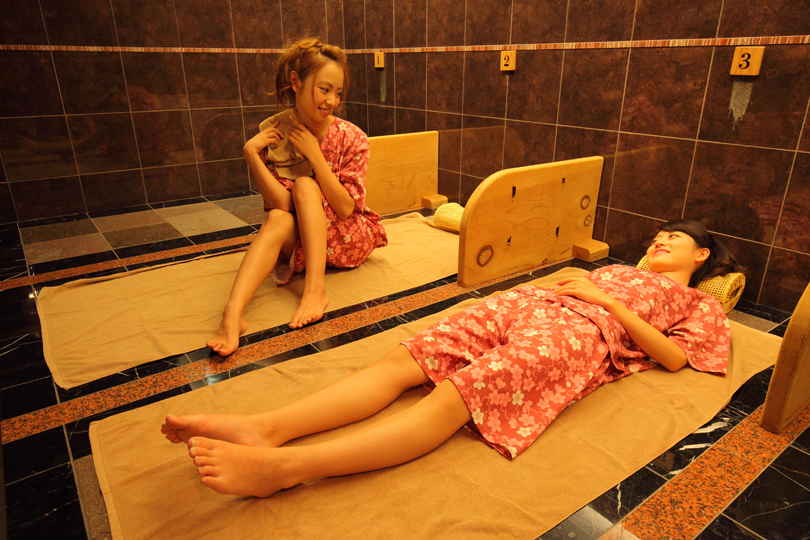 「ささらSPA」のエステや岩盤浴でリラックスタイム