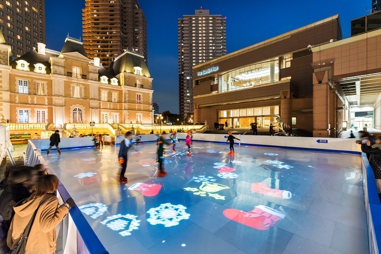 屋外リンクで滑走する爽快感がたまらない 冬限定スケートイベント4選 旅色プラス