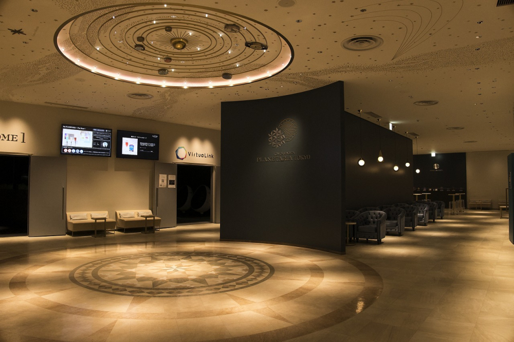 東京・有楽町の最新プラネタリウム「コニカミノルタプラネタリアTOKYO」の作品が誘う星空の旅へ