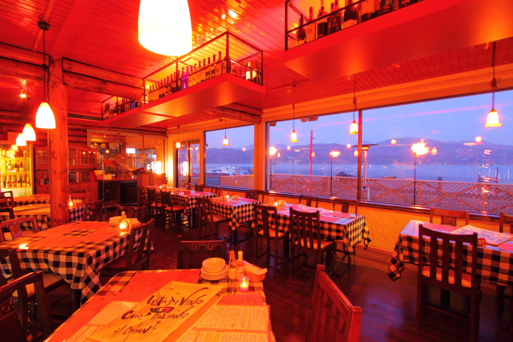 山中湖のすぐそばにある「CHIANTI CoMO」