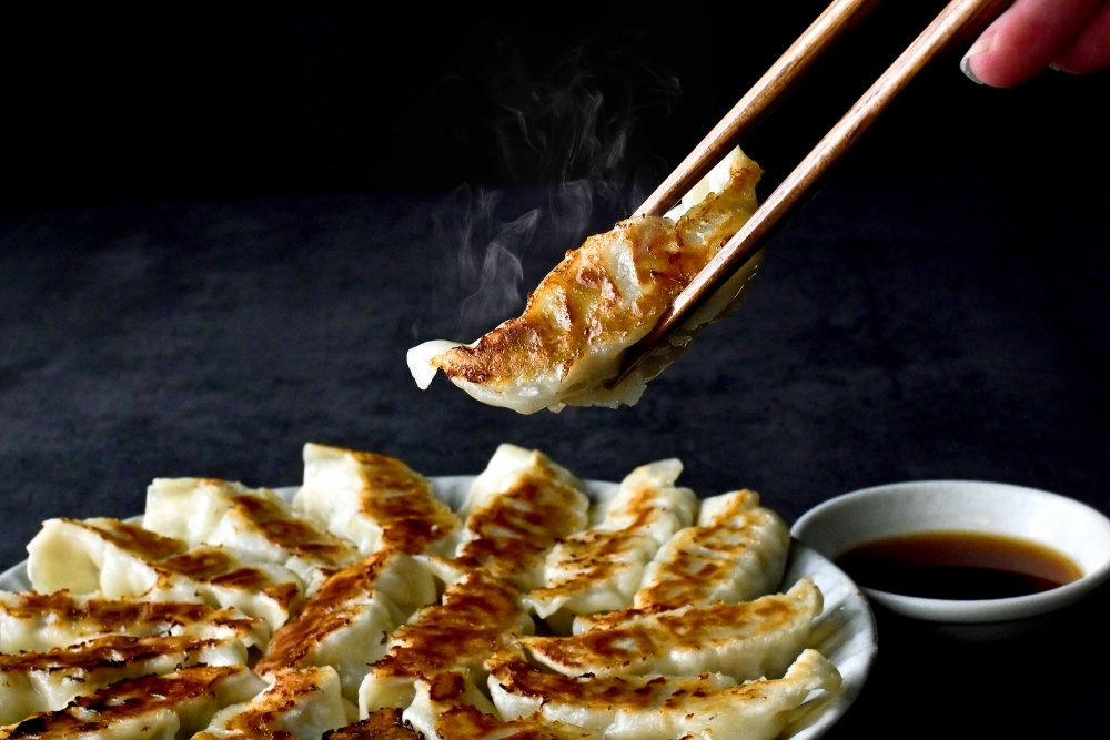 お取り寄せやギフトに大人気！　家族への思いから生まれた鹿児島発「ビッグファイブ」の“生餃子”