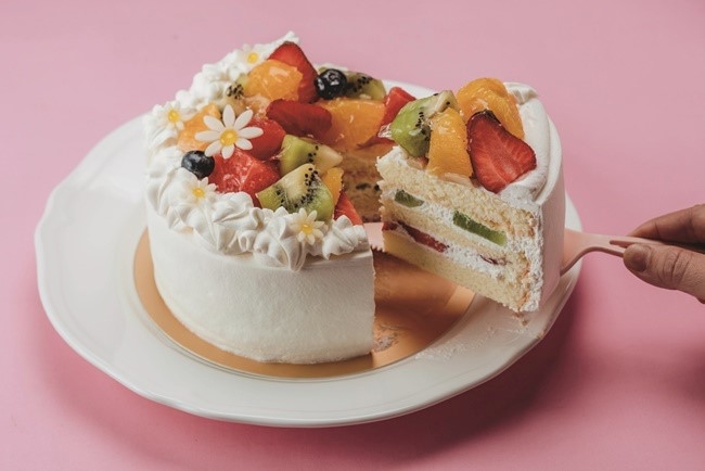 旬のフルーツをたっぷり使った、台湾ならではのホールケーキはいかが?