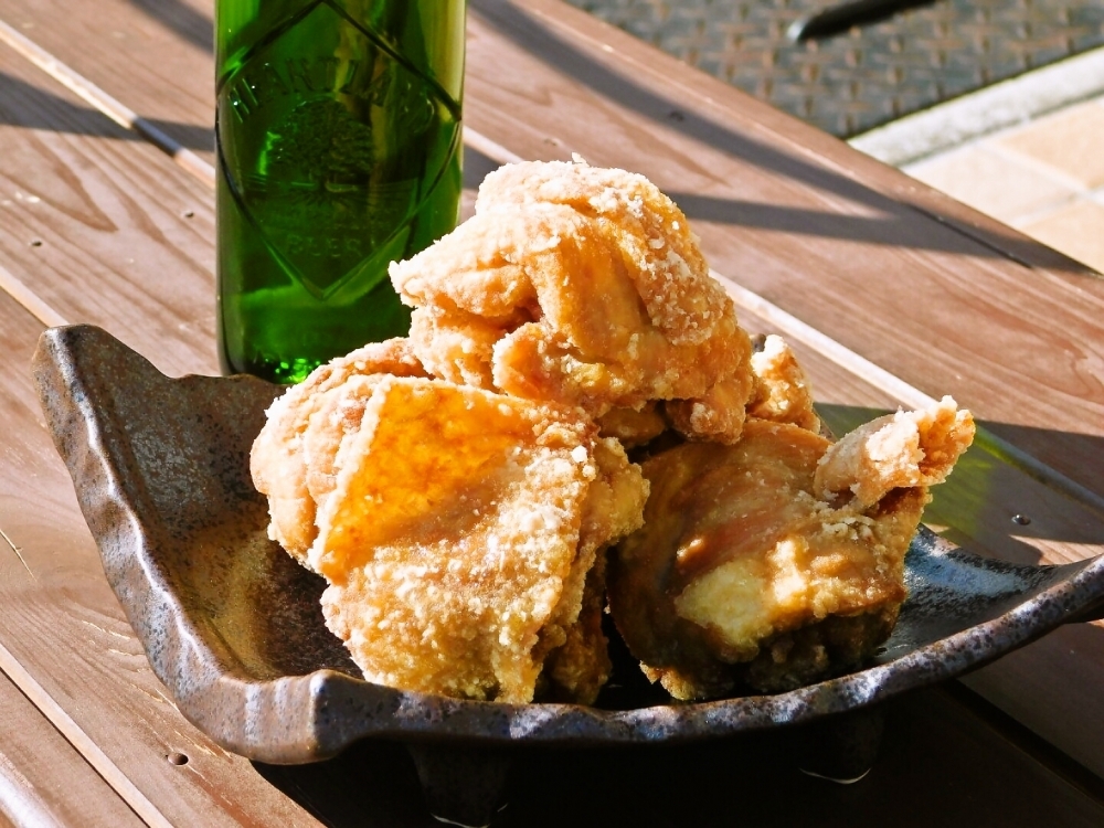 鶏一熱海本店」のからあげ＆一番搾りフローズン＜生＞で至福の時間を