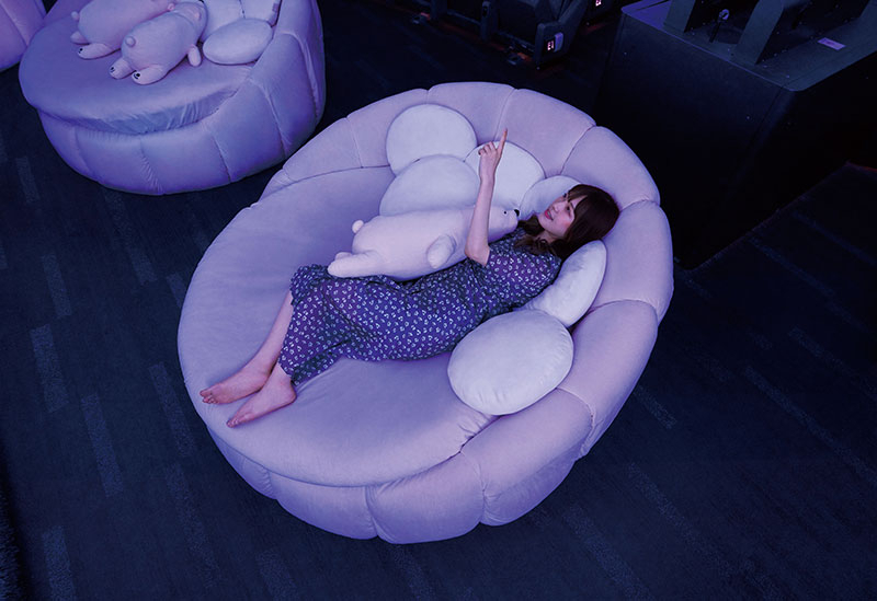 雲シート＆芝シートの特等席でプレミアムな星空体験