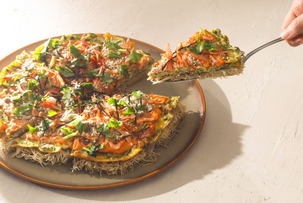 屋台料理から本番のフランスの味まで幅広い料理をビュッフェで楽しめる