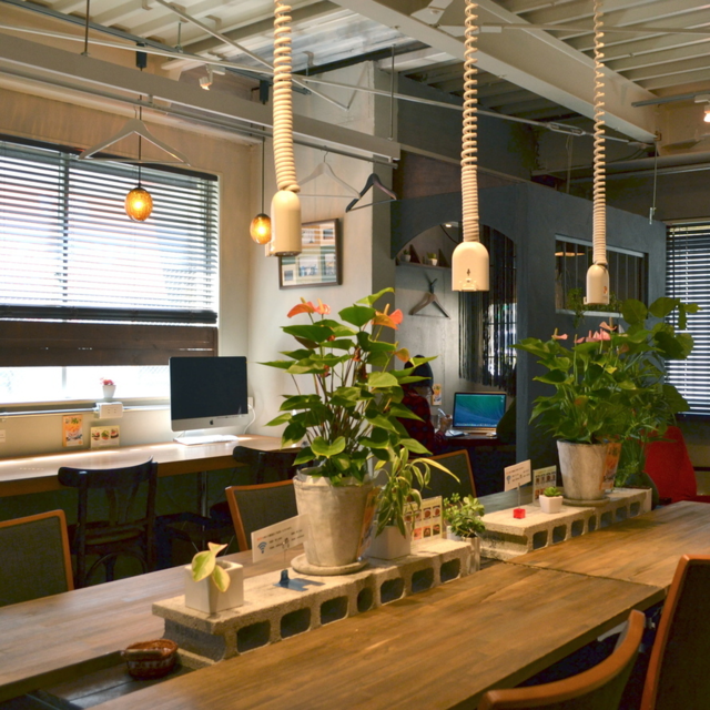 「Wi-Fi&電源」がある新宿のおしゃれなカフェ③BASE POINT