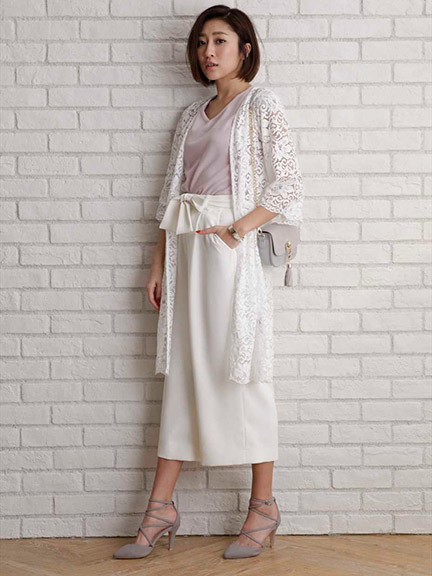 春夏の旅を制す♡最旬「ジャスグリッティー」アイテム♪：レースガウンでロマンティックに♡