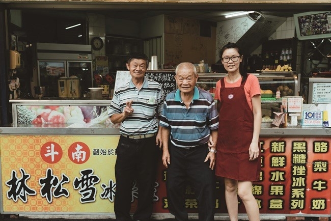 3代目が切り盛りする老舗かき氷店とのコラボレーションが実現。